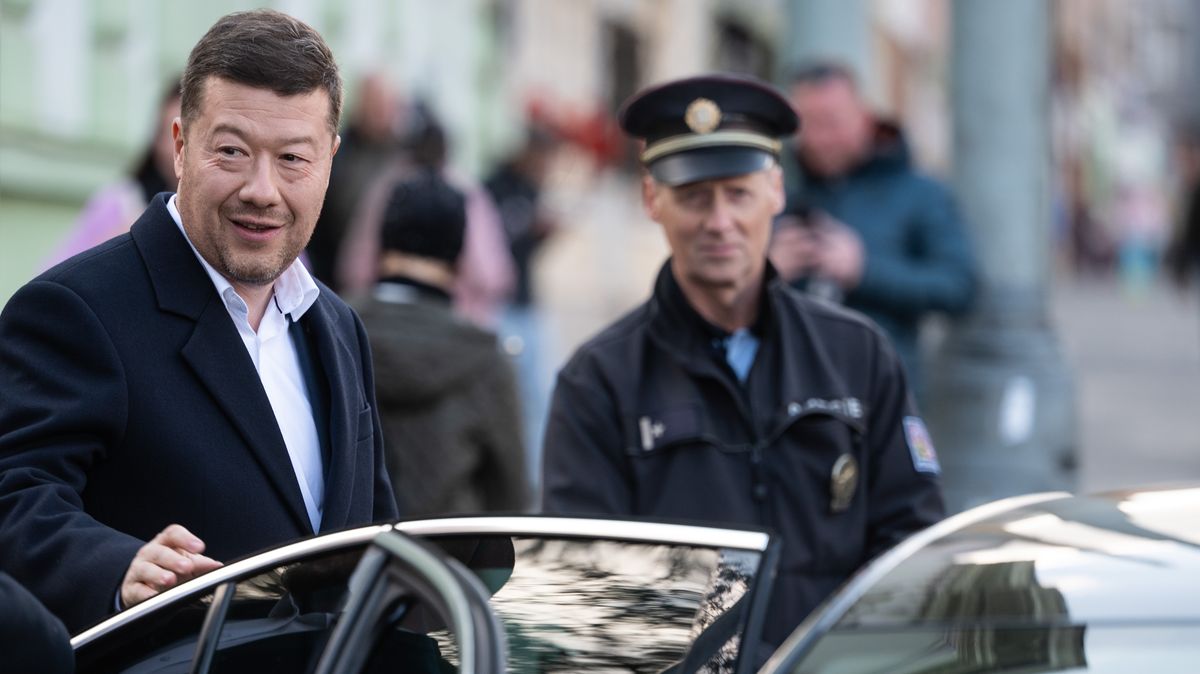 Okamura: Vybojovali jsme, že se bude moct hlasovat o přijetí či nepřijetí eura